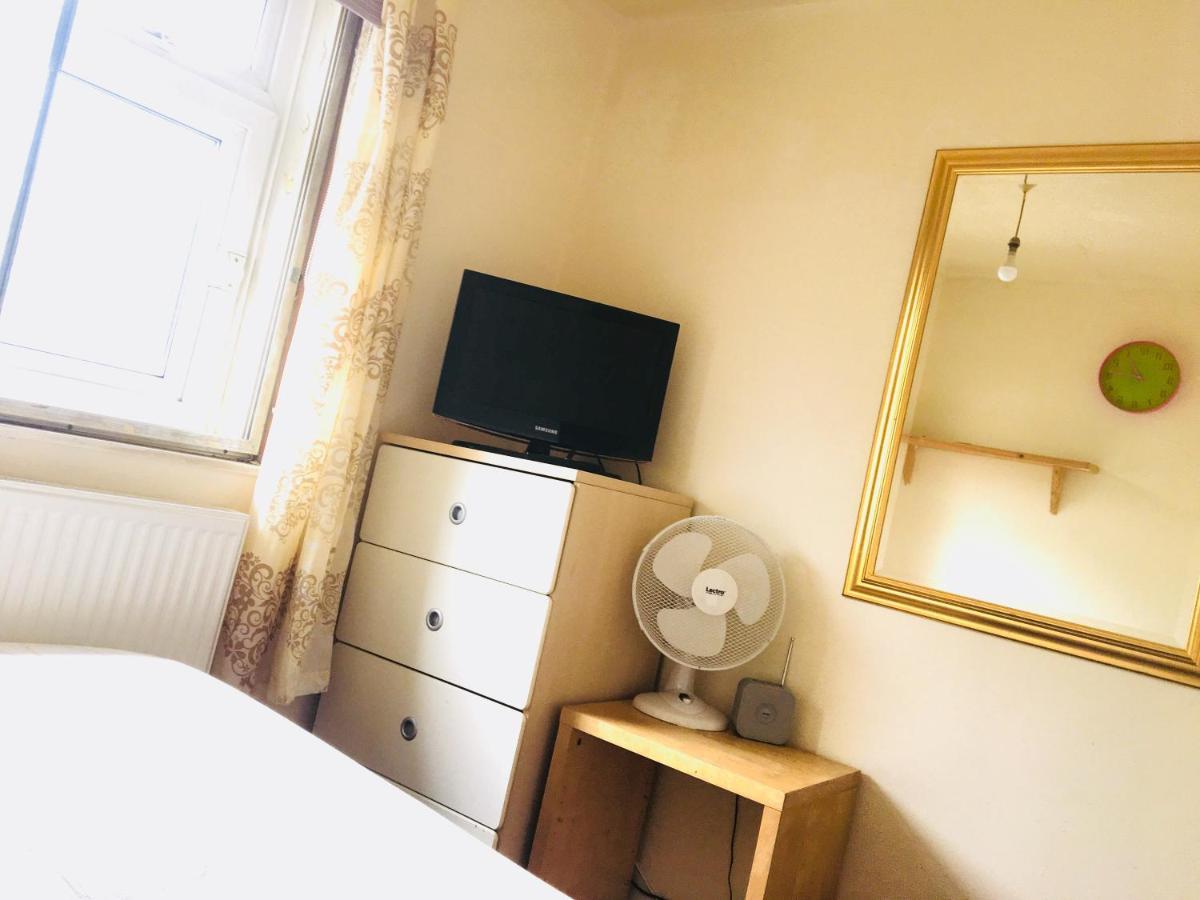Cosy Room 2 London Exterior photo