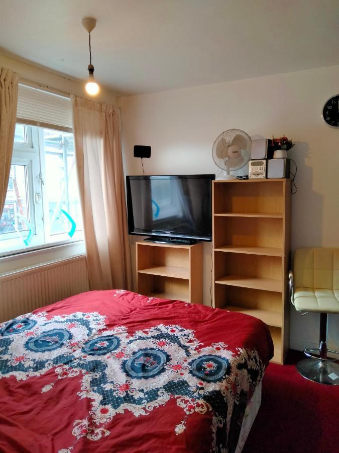 Cosy Room 2 London Exterior photo